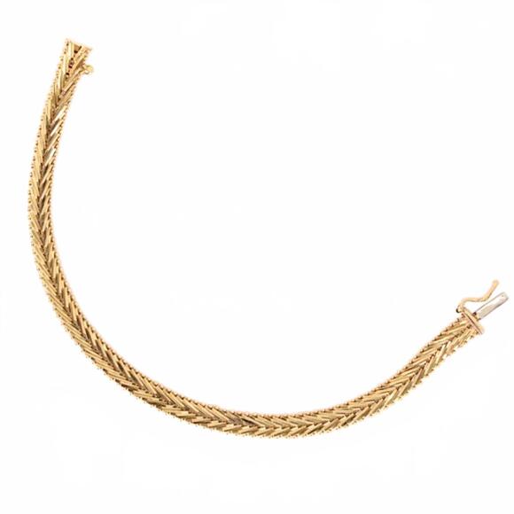 Vintage Imperial 14k Yellow Gold Mesh Chevron Pattern Link Bracelet 6.25" - Picture 3 of 7